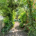 Rue Bien Assis avec jardin terrasse