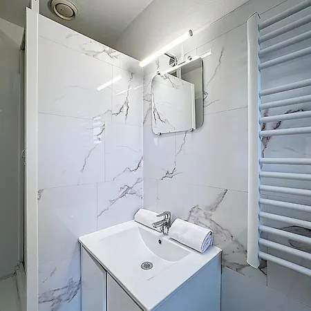 Appartement Rue Bien Assis Avec Jardin Terrasse