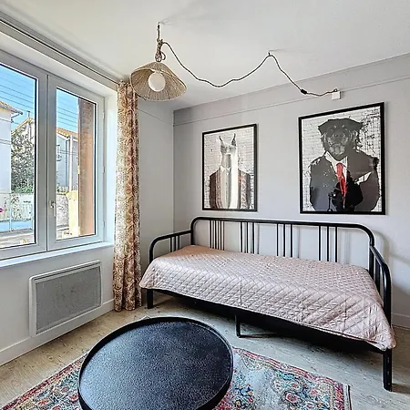 Rue Bien Assis Avec Jardin Terrasse Appartement